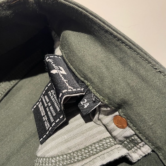 7 For All Mankind Green Waxed jeans ‘24’ - Picture 7 of 15